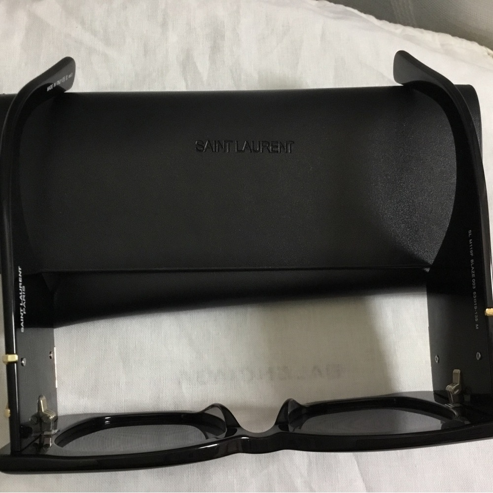 Saint Laurent Black Cat-Eye Sunglasses with Gold Logo Case - Picture 10 of 13